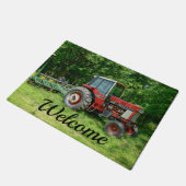 Old International Traktor Welcome Doormat Fußmatte (Schrägansicht)