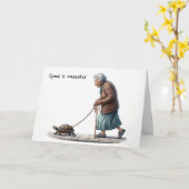Old Lady Walking a Pet Turtle Karte (Gelbe Blume)