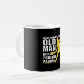 Old Man Pickleball Kaffeetasse (Vorderseite Links)