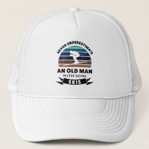 Old Man with Skis Funny Gift Dad Truckerkappe