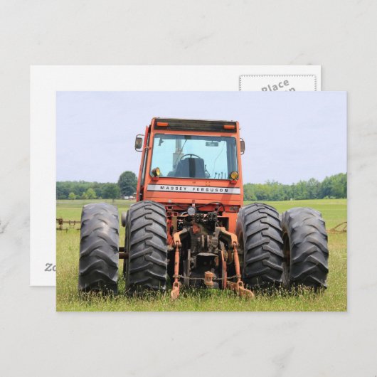 Old Massey Cab Model Traktor in einem Feld Postkarte (Vorne/Hinten)