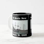 Old Meets NewMug Zweifarbige Tasse (Vorderseite Links)