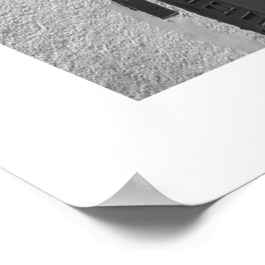 Old Mosque in Tripoli (B&W) Poster (Ecke)