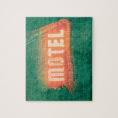 Old Motel Puzzle (Vertikal)