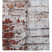 Old painted brick wall with peeling white paintwal duschvorhang (Vorderseite)