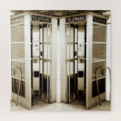 Old Phone Booths Fotograph Puzzle (Vertikal)