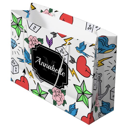 Old School Tattoo Große Geschenktüte (Vorderseite Schrägansicht)