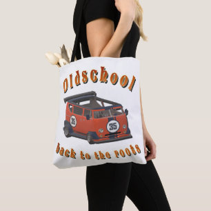 Old school, vintage car in red tasche