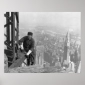 Old Timer Steel Worker on Empire State Gebäude Poster (Vorne)