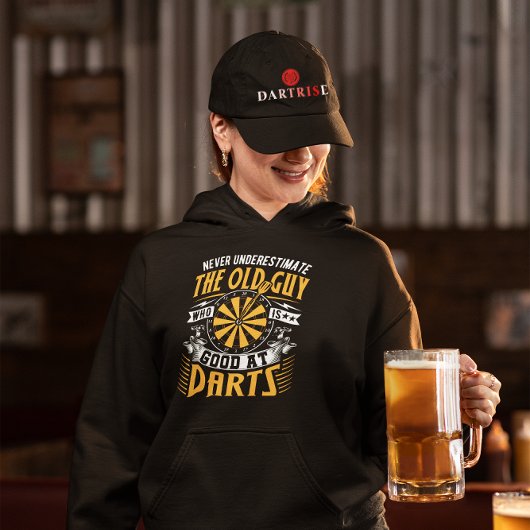 Old Typ Who Liebe Darts - Sarcastic Dart Spaß Hoodie