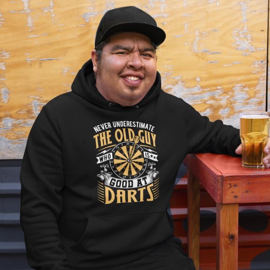 Old Typ Who Liebe Darts - Sarcastic Dart Spaß Hoodie