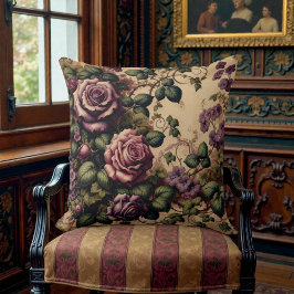 Old Victorian Purple Floral Kissen