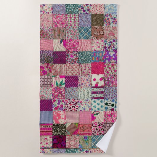 Old Vintag Chic Boho Quilt Strandtuch (Vorderseite)