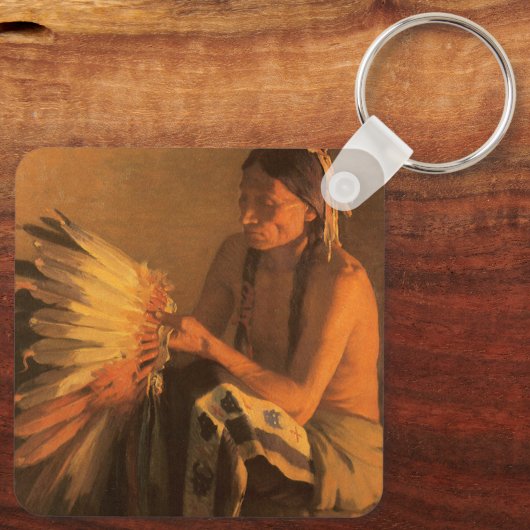 Old War Bonnet von Joseph Henry Sharp Schlüsselanhänger (Rückseite)