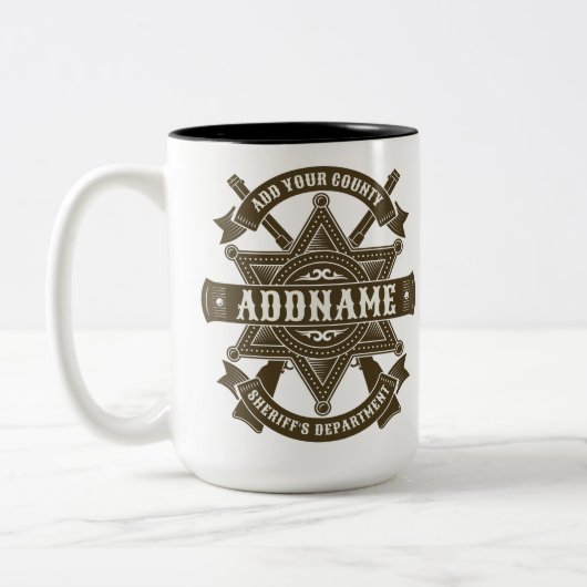 Old West Sheriff Deputy Rifles Badge Personalized Zweifarbige Tasse (Links)