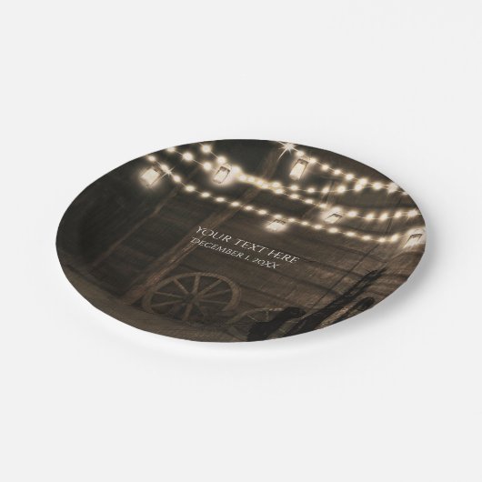 Old Western Saloon & Lights Rustikale Hochzeit Pappteller (Schrägansicht)