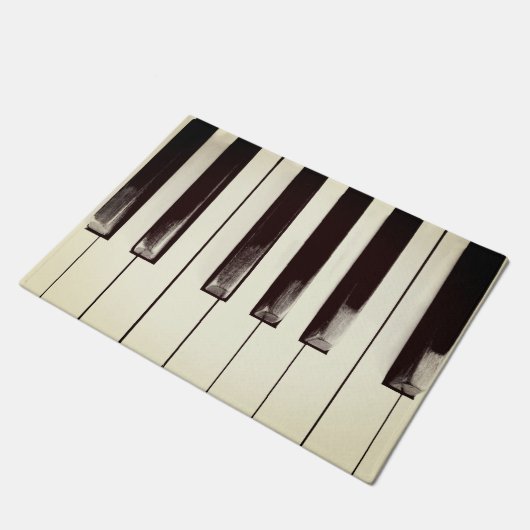 Old Worn Piano Keys Fußmatte (Schrägansicht)