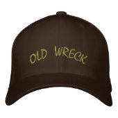 Old Wreck Hat Bestickte Kappe (Vorderseite)