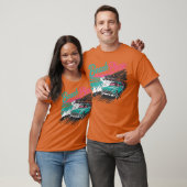 Oldtimer, der entlang der Küste fährt Freund Gesch T-Shirt (Unisex)