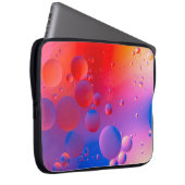 ölige Tropfen in Wasser mit farbigem Hintergrund, Laptopschutzhülle (Vorne Rechts)