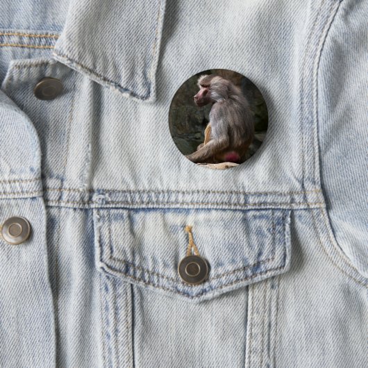 Olive Baboon Button (Beispiel)