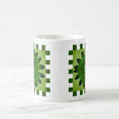 Olive Green Daisy Blume, Muster Streifen - Tasse (Mittel)