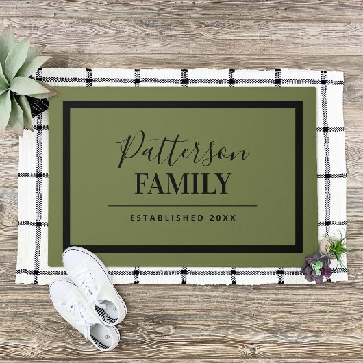 Olive Green Family Monogram Doormat Fußmatte