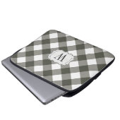 Olive Green Gingham Monogram Farmhouse-Stil Laptopschutzhülle (Vorne Knopf)