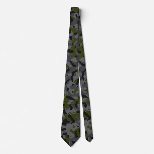 Olive Green, Gray and Black Camouflage Pattern Krawatte (Vorderseite)