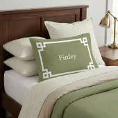 Olive Green Greece Key Monogram Standard Kissenbezug