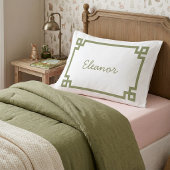 Olive Green Greece Key Monogram Standard Kissenbezug
