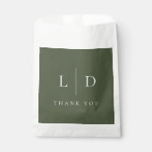 Olive Green Minimalistisch Monogram Wedding Geschenktütchen (Vorderseite)