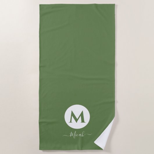 Olive Green Personalisiert Monogram Beach Handtuch (Vorderseite)