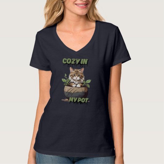 Olive-Green Pot Cat Illustration T-Shirt (Vorderseite)