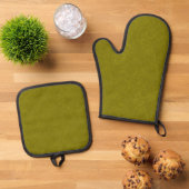 Olive green surface with subtle swirling pattern ofenhandschuh & Topflappen-Set (Oben Unten)