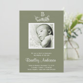 Olive Green White Frame Monogram Baby Ankündigung (Stehend Vorderseite)