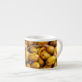 Oliven der Sorte Nocellara Etnea Espressotasse (Vorderseite Rechts)