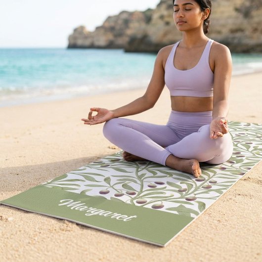 Olivenzweig Name Monogramm Salbeigrün Yogamatte