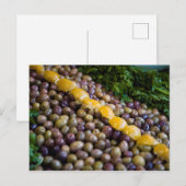 Olives Displayed At Market Postkarte (Vorne/Hinten)