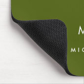 Olivgrün | Modernes Monogramm Mousepad (Ecke)