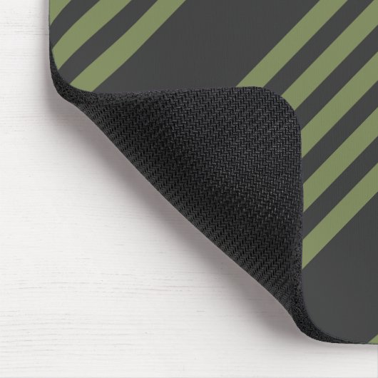 Olivgrün und Holzkohle - fünf Streifen Mousepad (Ecke)