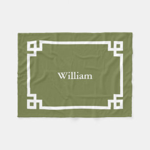 Olivgrün und Weiß Griechischer Schlüssel Monogramm Fleecedecke