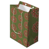 Olivgrüne Rosemaling Mittlere Geschenktüte (Vorderseite Schrägansicht)