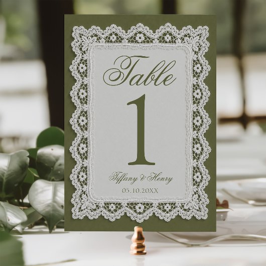 Olivgrüne Spitzenuntersetzer Hochzeit Tischnummer