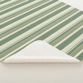 Olivgrüne Streifen Sherpadecke (3/4)
