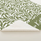 Olivgrüner Weidenzweig mit Monogramm Sherpadecke (3/4)