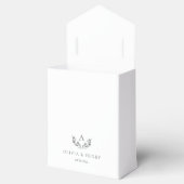 Olivia Elegant Gray Monogram Small Wedding Geschenkschachtel (Geöffnet)