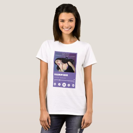 Olivia Rodrigo Vampire Lyric Shirt (Vorne ganz)