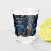 Ölteppich Schnapsglas (Vorderseite)