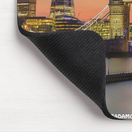 OLUMIDE HAKEEM GBADAMOSI MAUSPAD (Ecke)